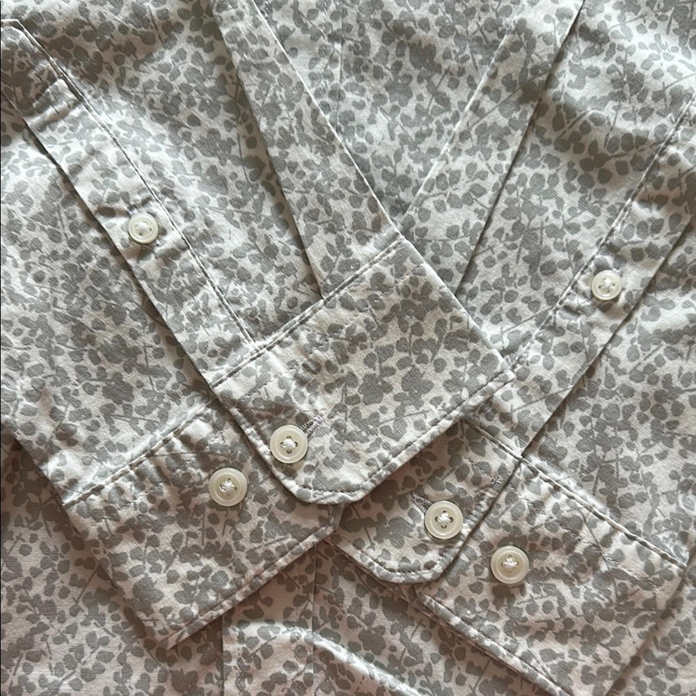 Express Button Down Shirt - Picture 4 of 4